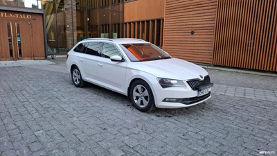 Skoda Superb 2019, photo 1/4