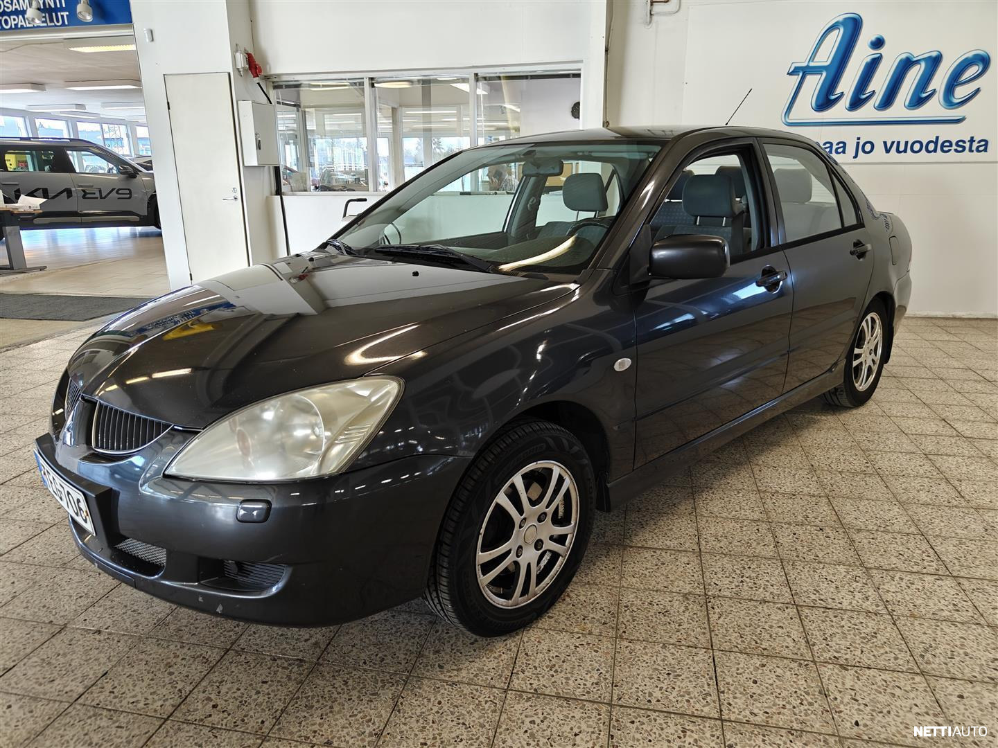 Mitsubishi Lancer
