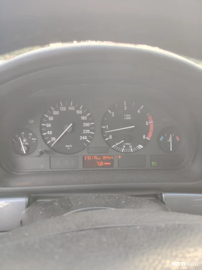 BMW 525 dA Touring 2003, kuva 7/25