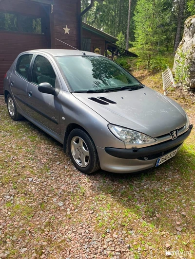 Peugeot 206 S Edition 2004, photo 5/7
