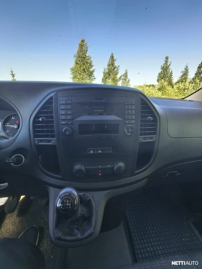 Mercedes-Benz Vito 2015, photo 3/12