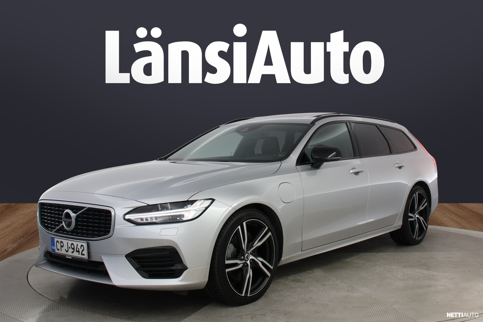 Volvo V90