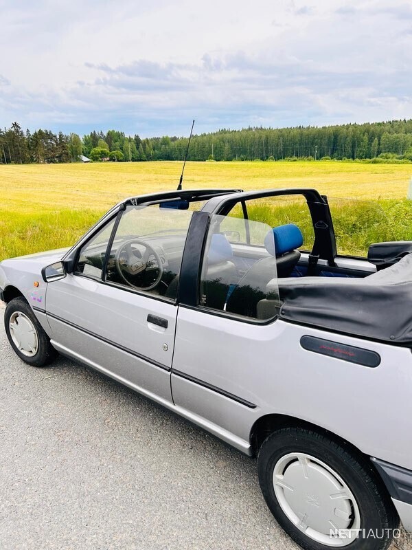 Peugeot 205