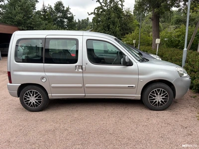 Citroen Berlingo 1.6, bensa 2003, kuva 5/19