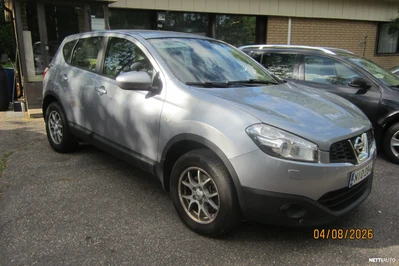 Nissan Qashqai 2012, photo 1/11