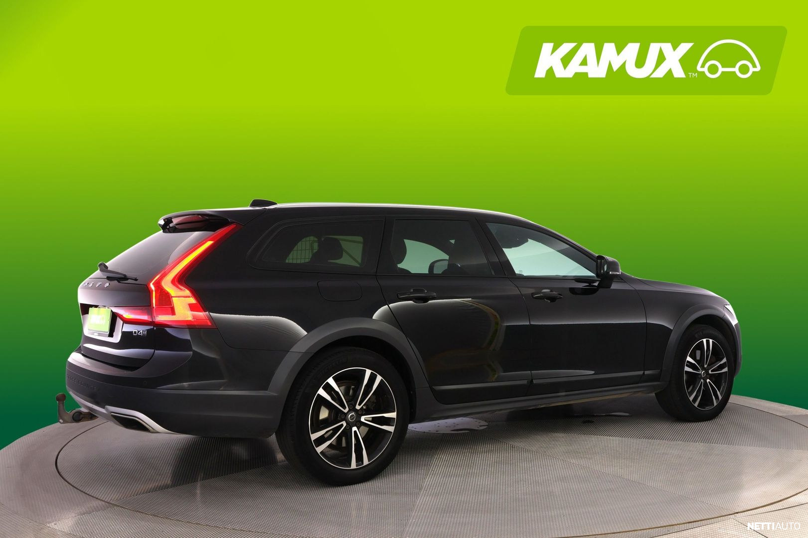Volvo V90 Cross Country 2018, photo 2/47