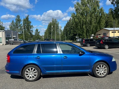 Skoda Octavia Combi 2,0 TFSI RS 2006, kuva 5/10