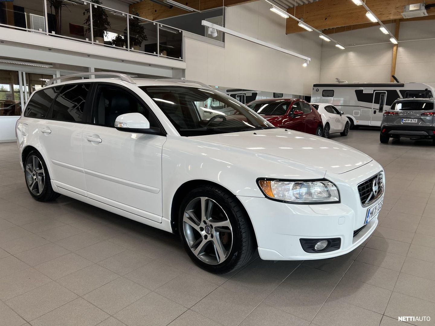 Volvo V50