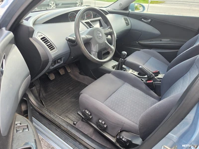 Nissan Primera 2004, photo 5/13