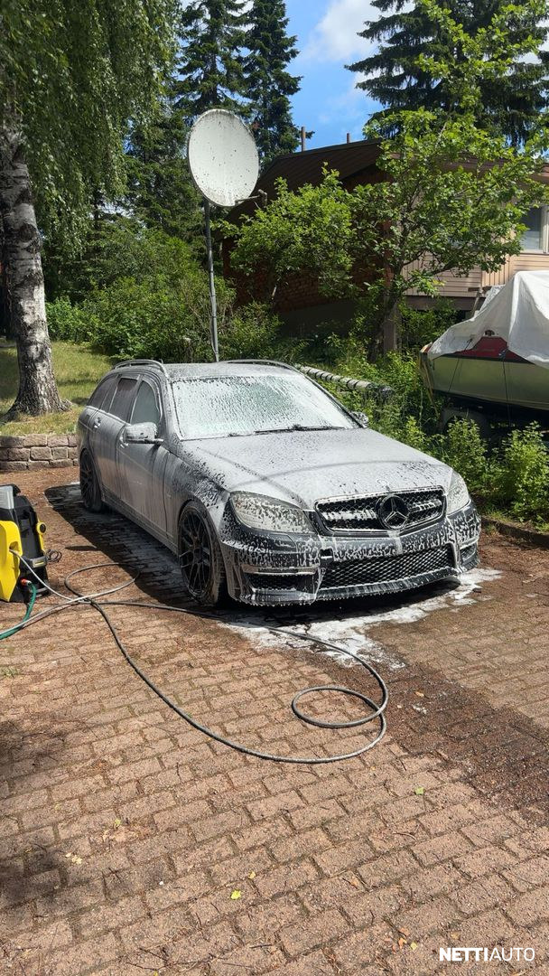 Mercedes-Benz C