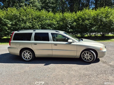 Volvo V70 2006, kuva 4/10