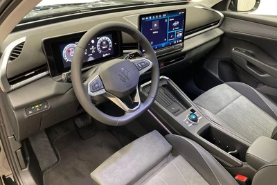 Volkswagen T-Roc 2026, photo 6/16