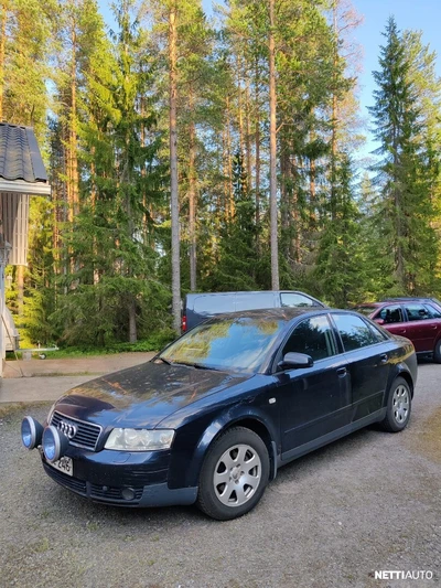 Audi A4 2001, photo 2/8