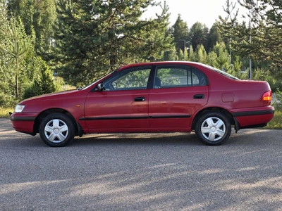 Toyota Carina E 1997, photo 2/10