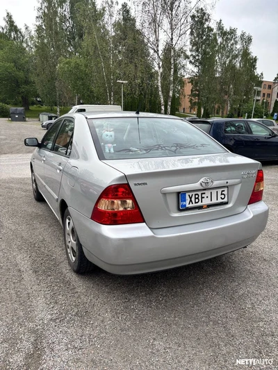 Toyota Corolla 2002, photo 3/17
