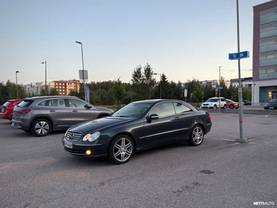 Mercedes-Benz CLK 240 2003, photo 2/6
