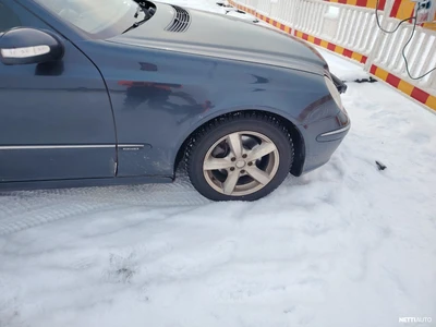 Mercedes-Benz E 2004, photo 3/5