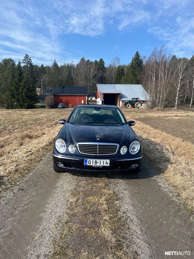 Mercedes-Benz E 220 CDI 2003, kuva 3/10