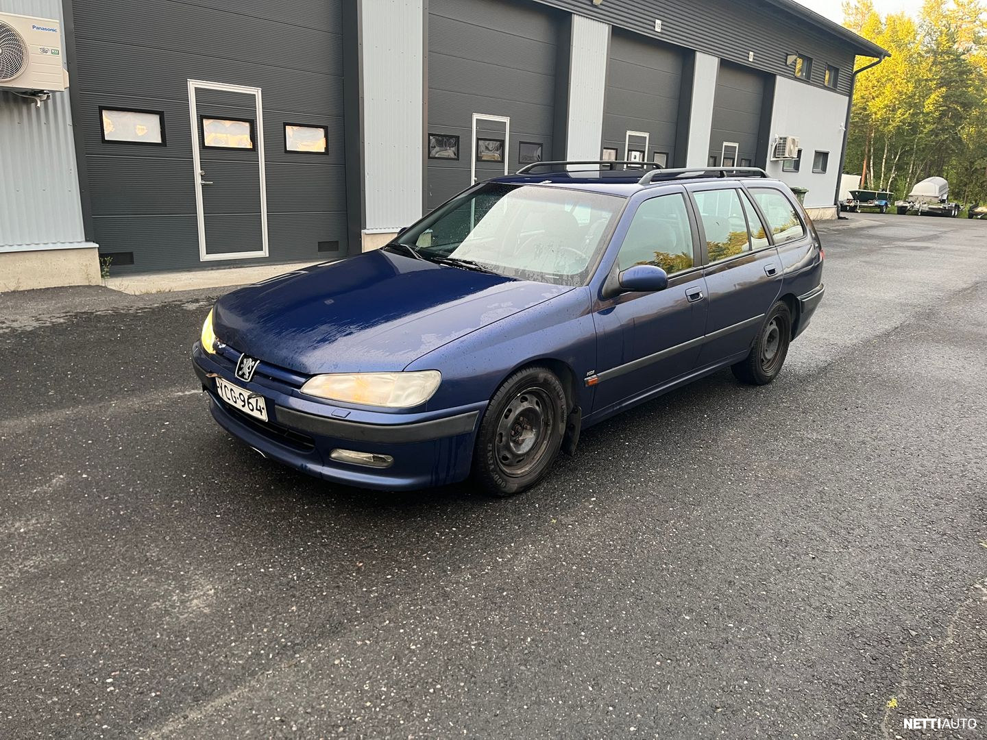 Peugeot 406