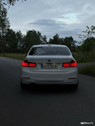 BMW 328 2013, kuva 7/11