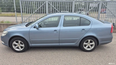 Skoda Octavia 1,8 TSI Ambiente 2010, photo 6/13