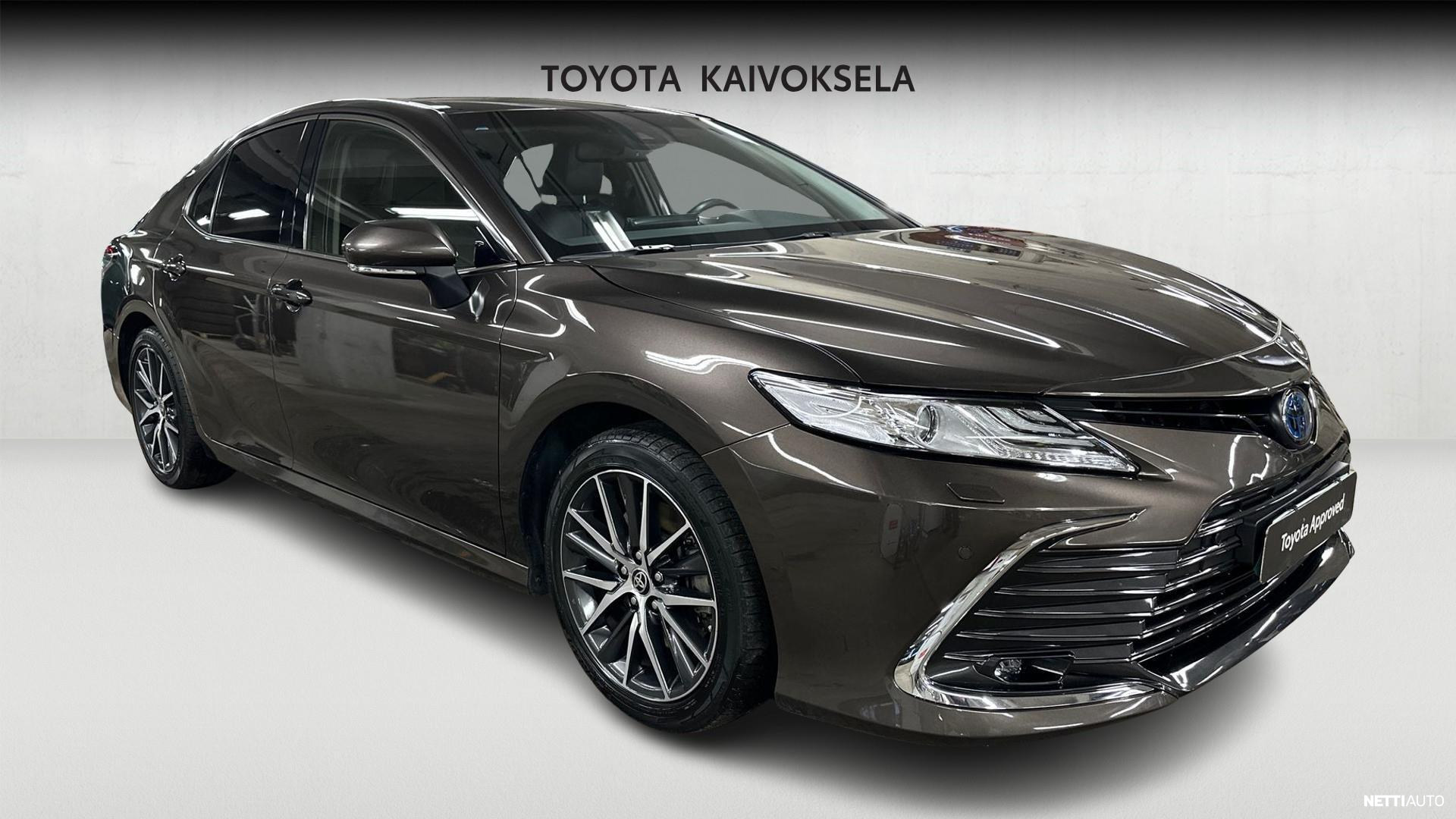 Toyota Camry 2023, photo 6/19