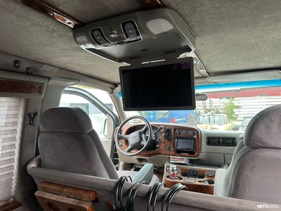 Chevrolet Chevy Van 2001, kuva 7/8