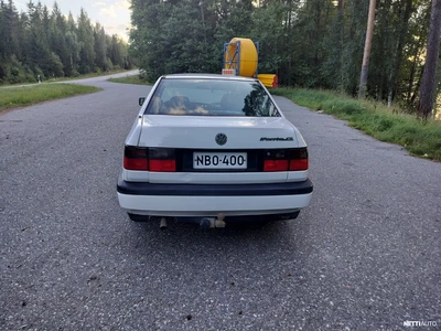 Volkswagen Vento 1996, photo 4/10