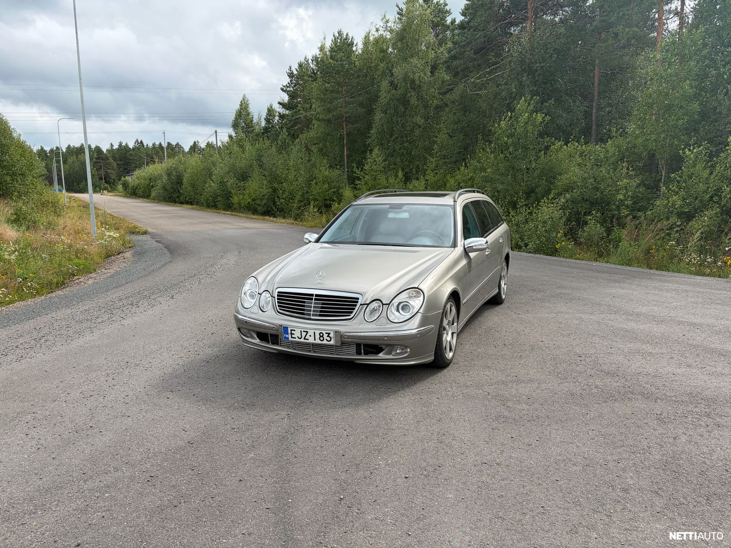 Mercedes-Benz E 2004, photo 4/8