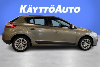 Renault Megane 2012, photo 1/8