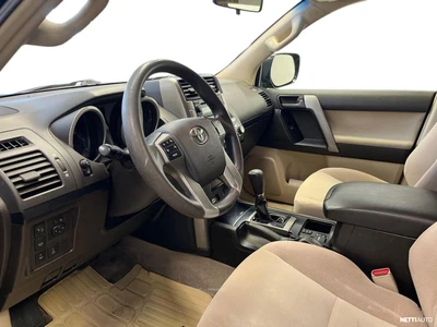 Toyota Land Cruiser 3,0 D-4D Comfort A/T 2013, photo 7/24