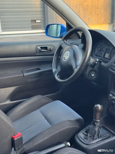 Volkswagen Golf 2002, photo 7/15