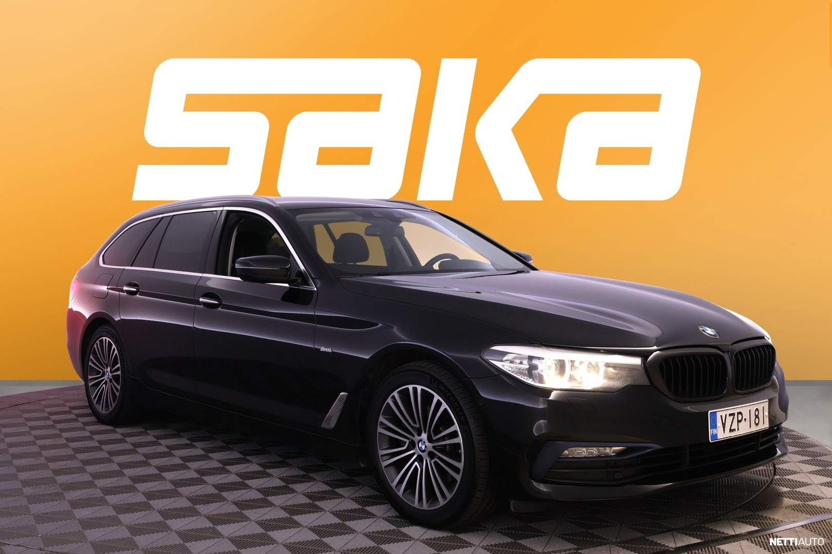 BMW 520