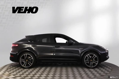 Porsche Cayenne E-Hybrid Coupé 2022, kuva 6/41