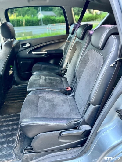 Ford S-MAX 2010, photo 6/13