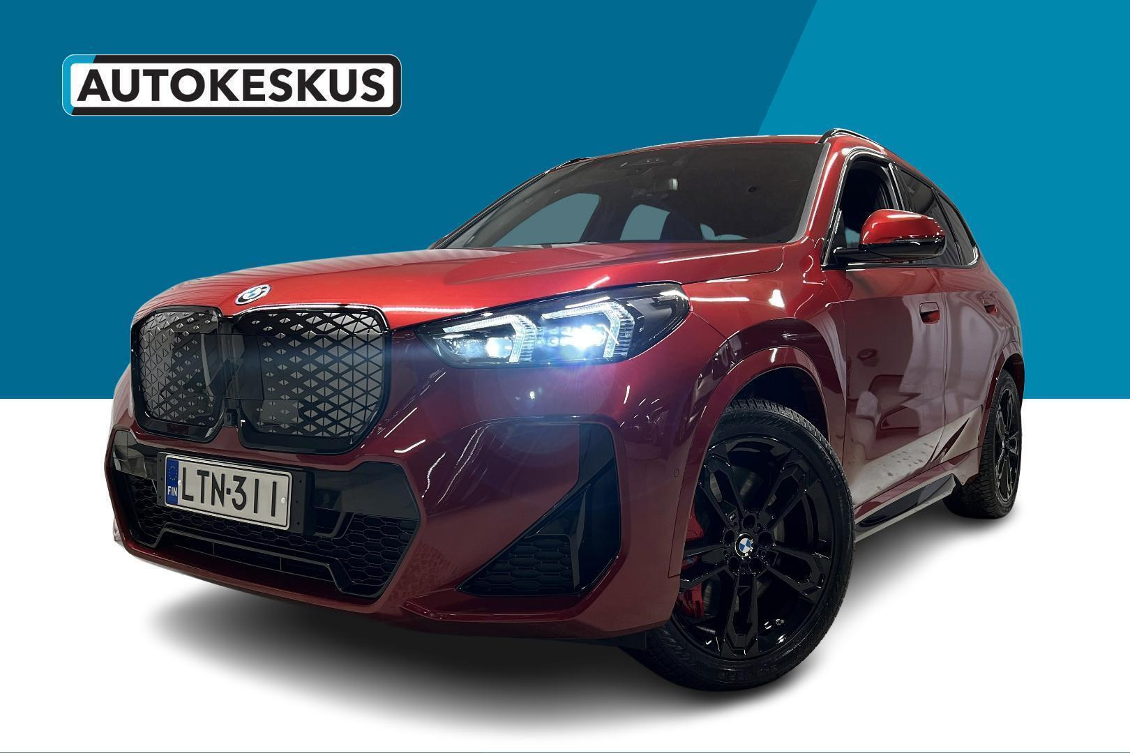 BMW iX1