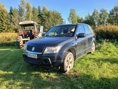 Suzuki Grand Vitara 2006, kuva 1/3