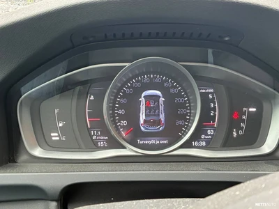 Volvo V60 Cross Country 2016, photo 3/5