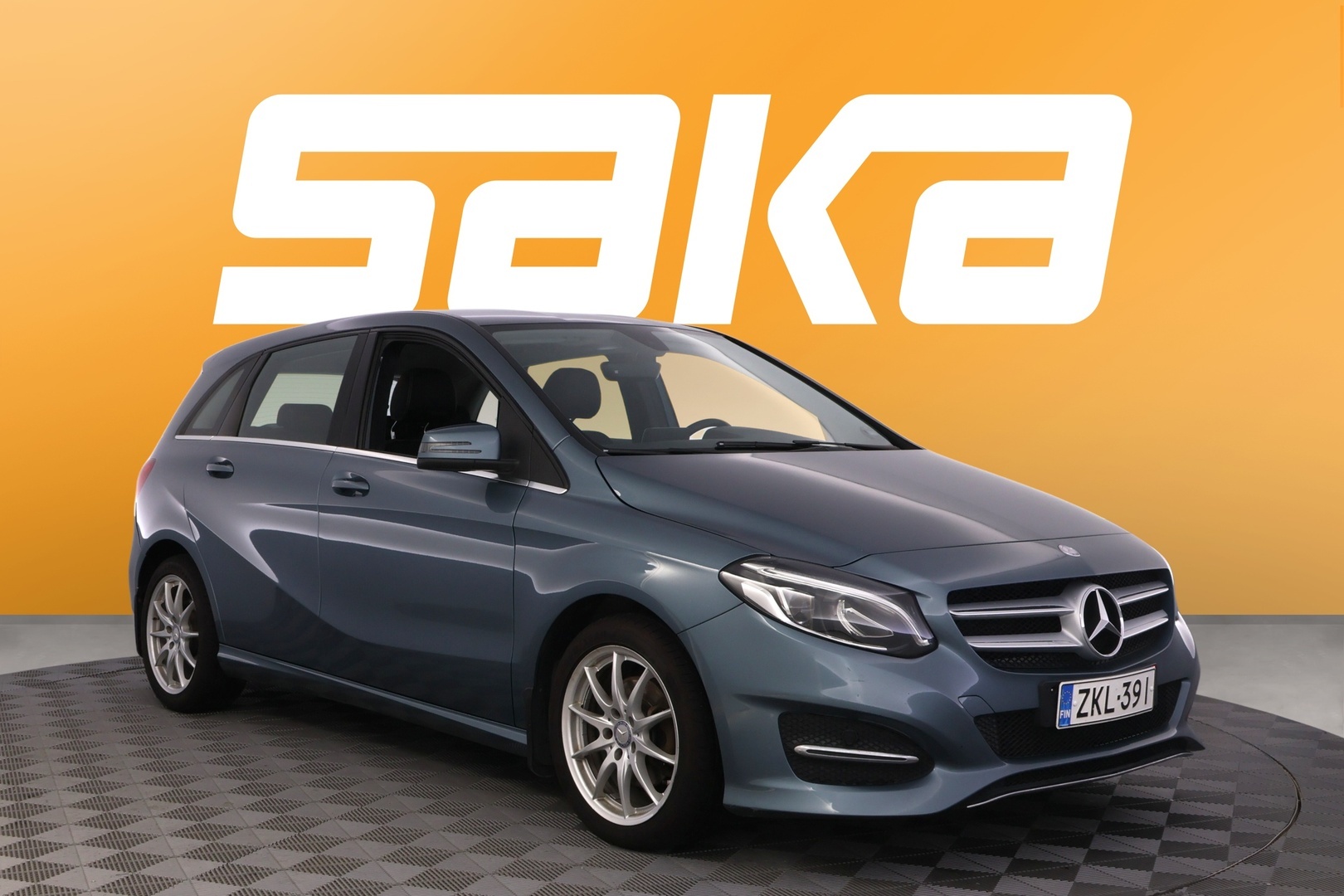 Mercedes-Benz B