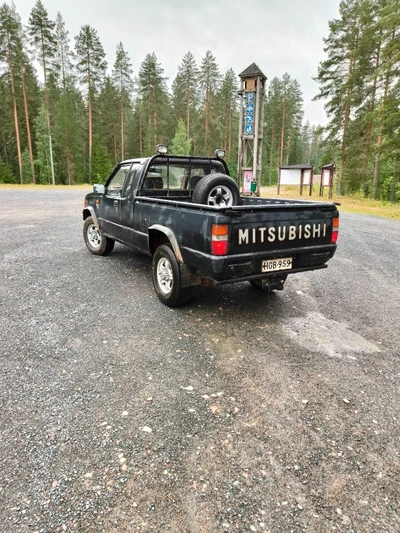 Mitsubishi L200 L200 4x4 1992, kuva 6/8