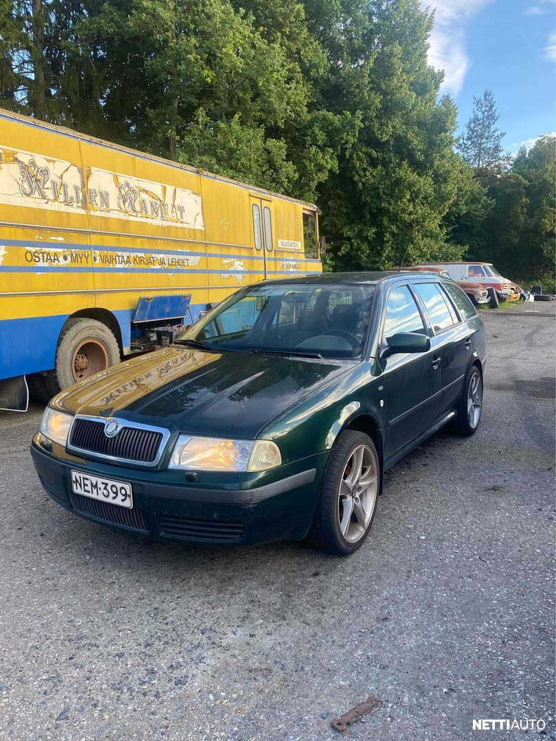 Skoda Octavia 2001, kuva 1/5