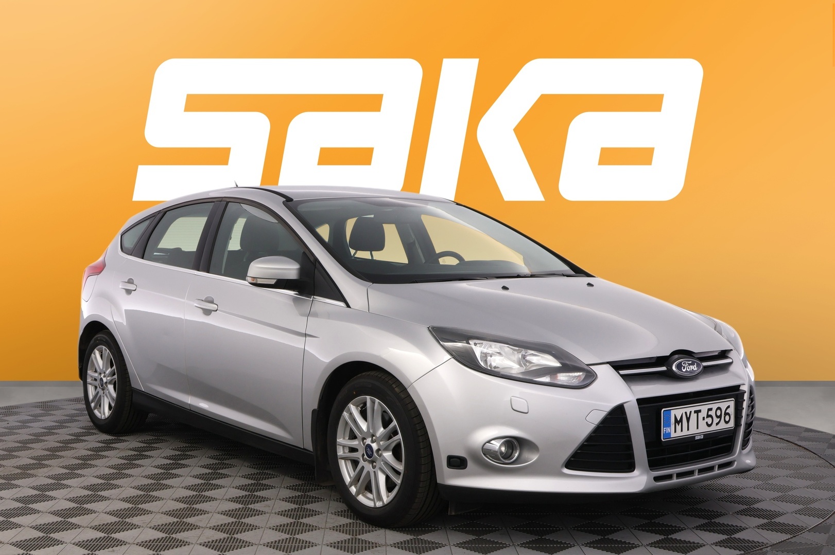 Ford Focus 1,6 EcoBoost 150 hv Start/Stop Titanium M6 5-ovinen