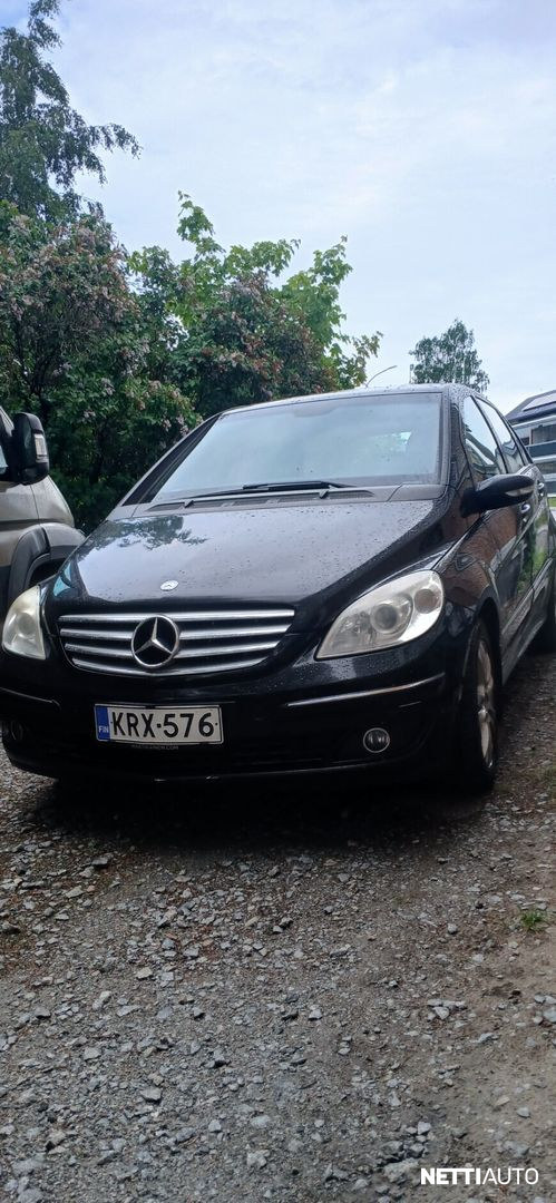 Mercedes-Benz B