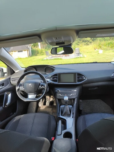 Peugeot 308 2015, photo 7/10