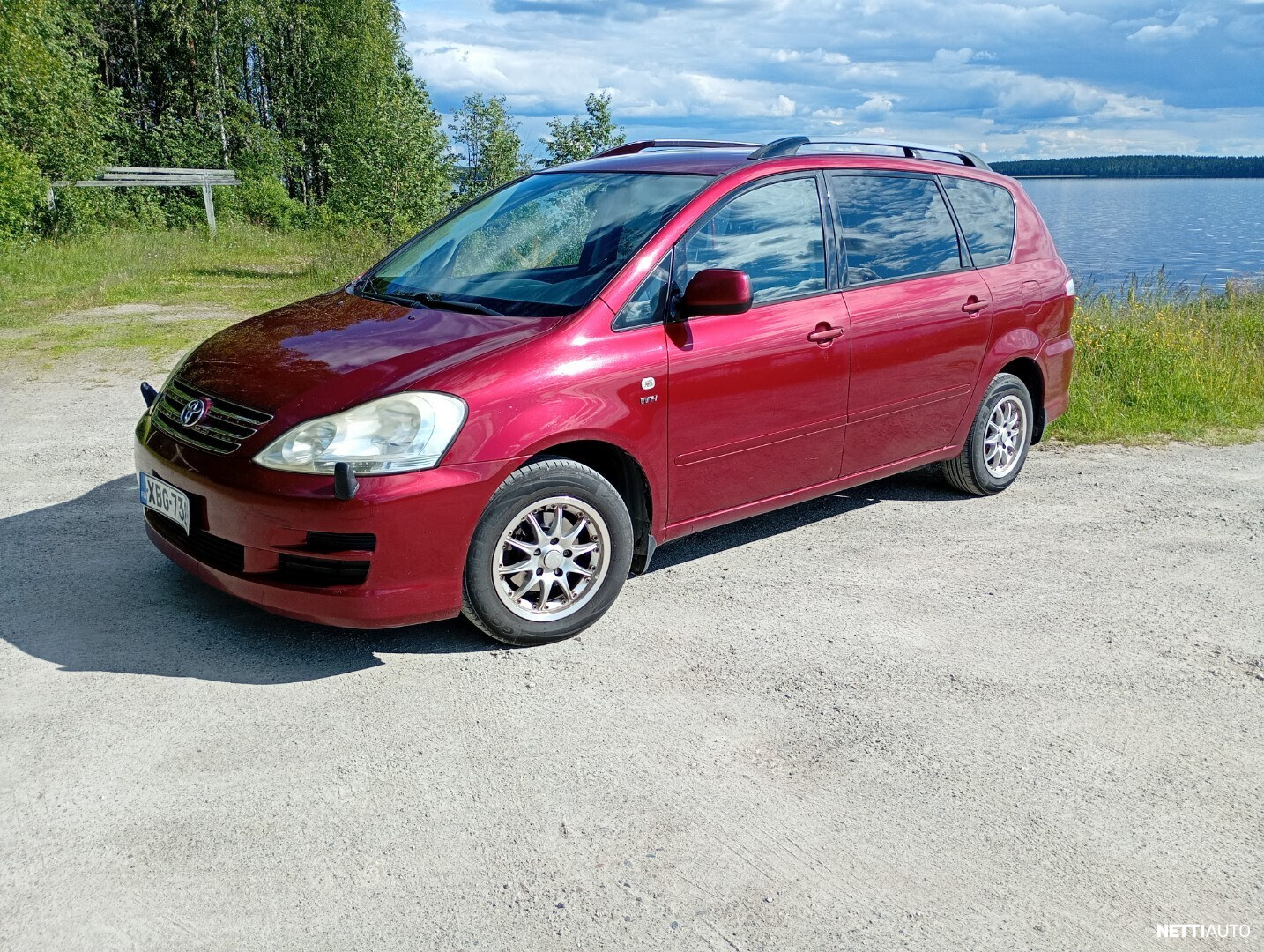 Toyota Avensis Verso
