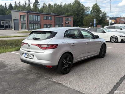 Renault Megane 2016, photo 4/27
