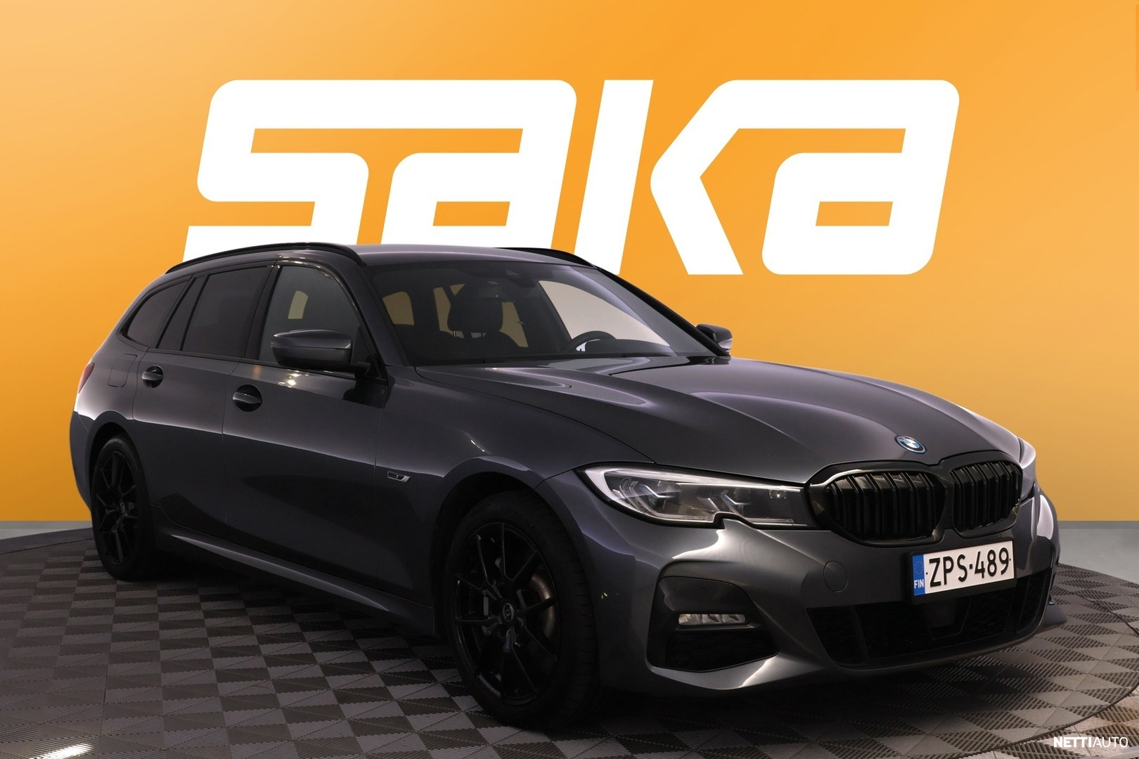 BMW 330