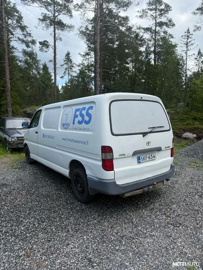 Toyota Hiace 2002, photo 6/7