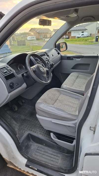 Volkswagen Transporter 2012, photo 7/20
