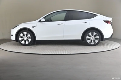 Tesla Model Y RWD 2023, photo 4/31
